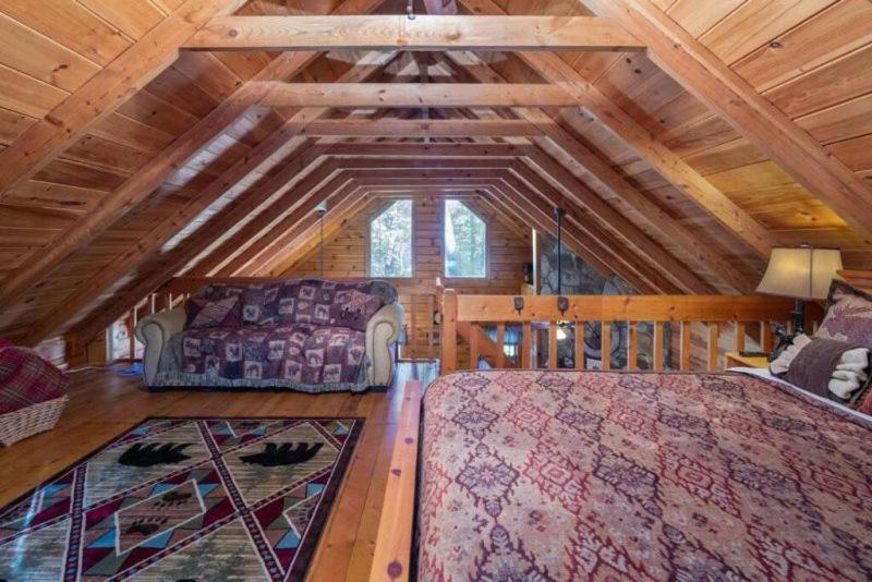 Mountain Time Cabin, Hot Tub, Fire Pit, Fireplace Villa Blue Ridge Exterior photo